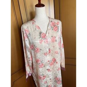 Vintage robe with roses, size M